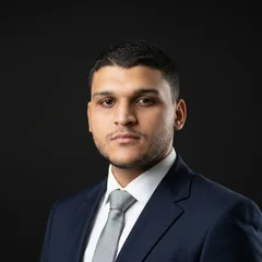 Portrait of Raed Saidi, CEO and founder of Devora Solutions